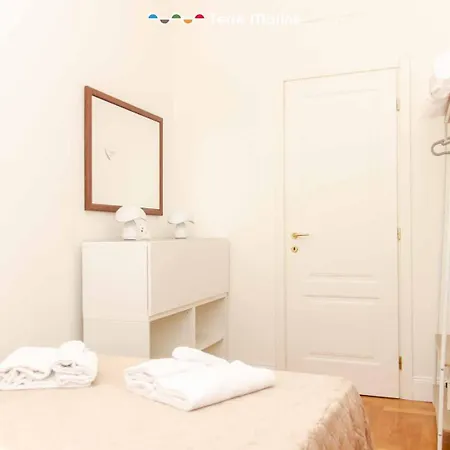 Flevi Sea Front - Boutique Apartment, Terre Marine Appartement
