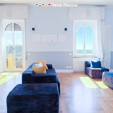 Flevi Sea Front - Boutique Apartment, Terre Marine Appartement La Spezia